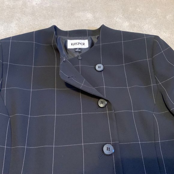 Kasper 2-Piece Suit - Jacket and Skirt Black Windowpane Design Size 8 - Picture 6 of 15